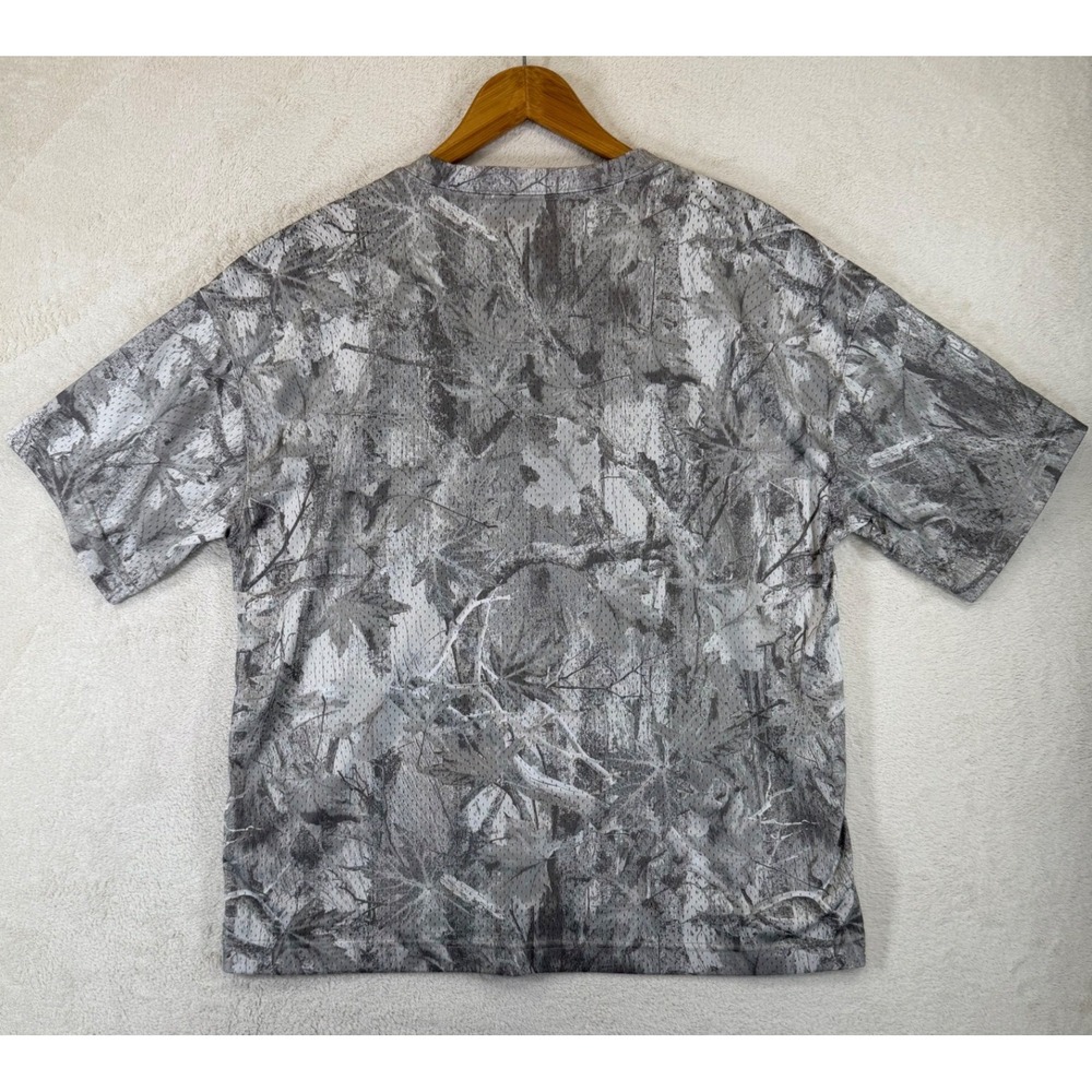 Hollister Mens Grey Camo Mesh Jersey T-Shirt Baggy Fit Graphic 19 V-Neck M - Picture 2 of 14